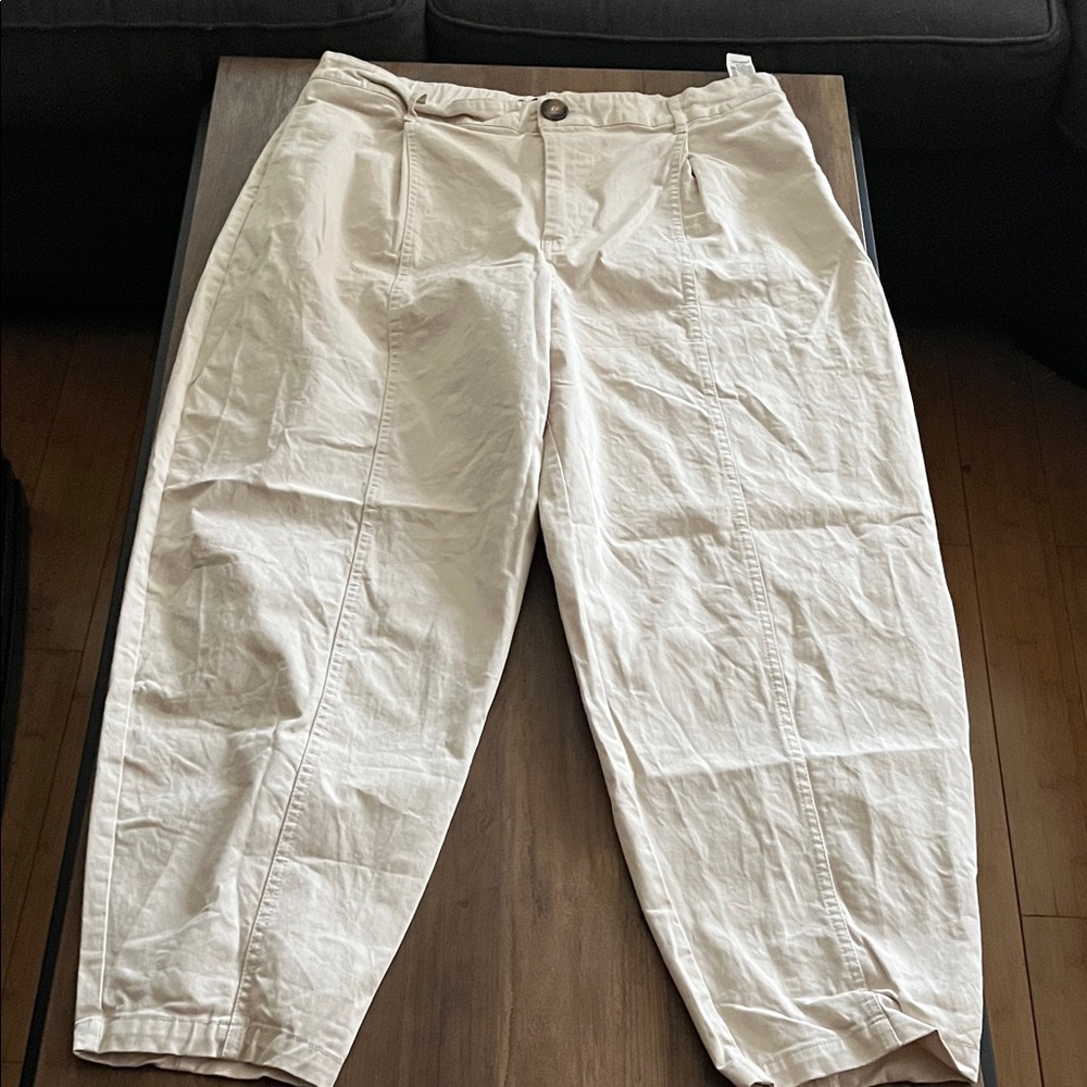 Zara Light Cream Tapered Chinos